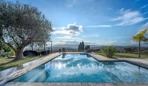 Sale House Valbonne