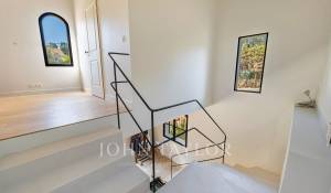 Sale House Valbonne