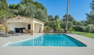 Sale House Valbonne