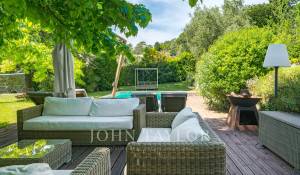Sale House Valbonne