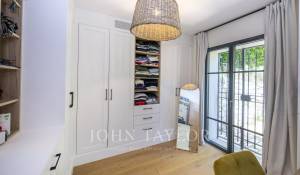 Sale House Valbonne