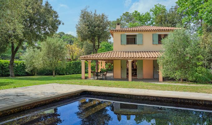 Sale House Valbonne
