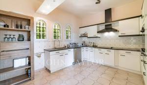 Sale House Vallauris