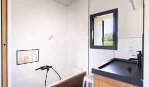 Sale House Vaugines