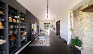 Sale House Vaugines