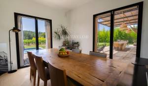 Sale House Vaugines