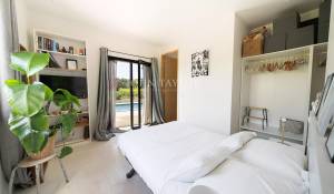 Sale House Vaugines