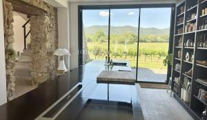 Sale House Vaugines