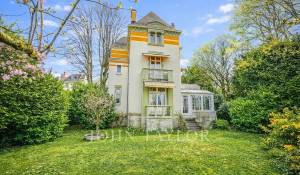 Sale Mansion Montreux