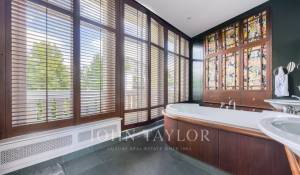 Sale Mansion Paris 16ème