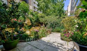 Sale Mansion Paris 16ème