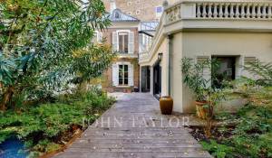 Sale Mansion Paris 16ème