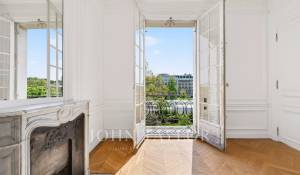 Sale Mansion Paris 16ème