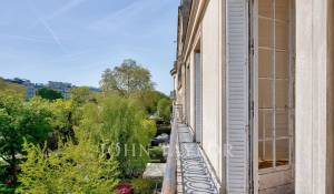 Sale Mansion Paris 16ème