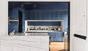 Sale Mansion Paris 16ème