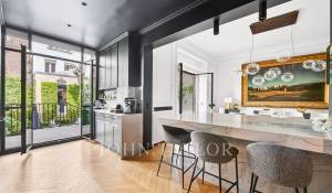 Sale Mansion Paris 16ème