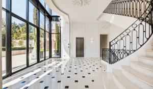 Sale Mansion Paris 7ème