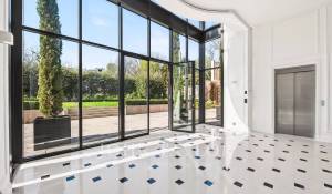 Sale Mansion Paris 7ème