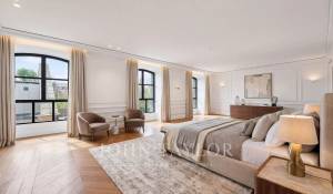 Sale Mansion Paris 7ème