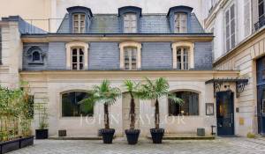 Sale Mansion Paris 8ème