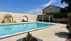 Sale Mas L'Isle-sur-la-Sorgue