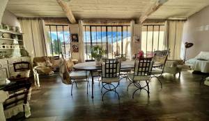 Sale Mas L'Isle-sur-la-Sorgue