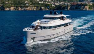 Sale Motor Yacht 