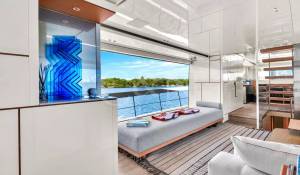 Sale Motor Yacht 
