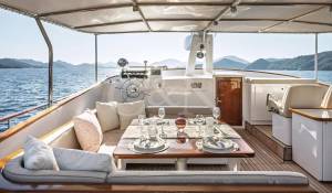 Sale Motor Yacht 