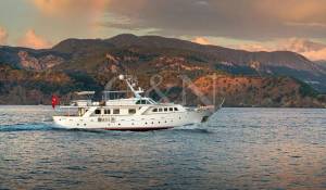 Sale Motor Yacht 