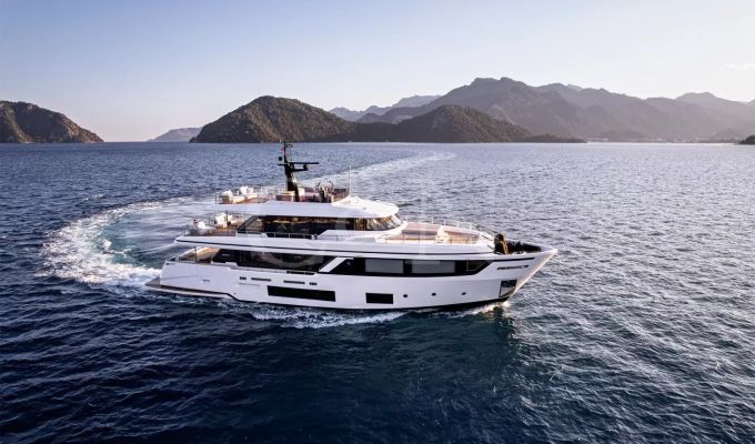 Sale Motor Yacht 