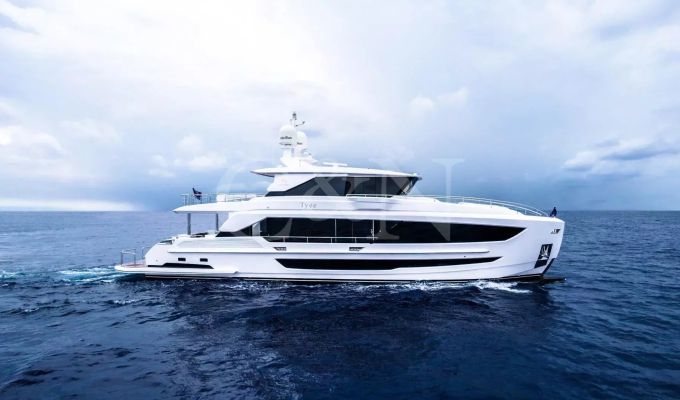 Sale Motor Yacht 