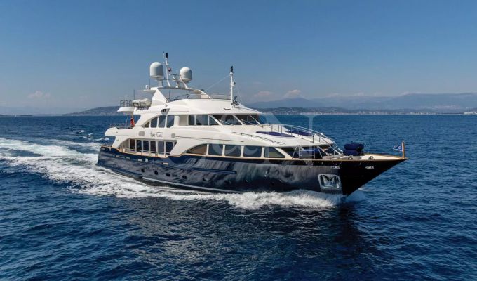 Sale Motor Yacht 