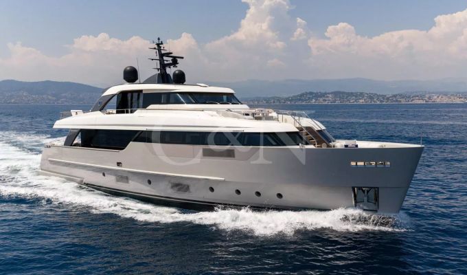 Sale Motor Yacht 