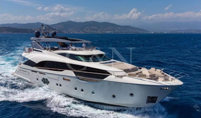 Sale Motor Yacht 