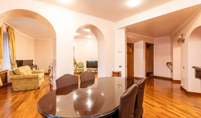 Sale Penthouse Milano