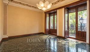 Sale Premises Madrid