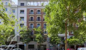 Sale Premises Madrid