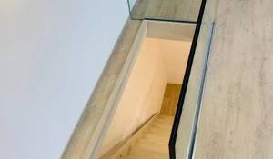 Sale Premises Villeneuve