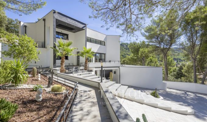 Sale Property Aubagne