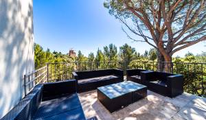 Sale Property Avignon