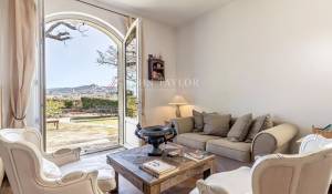 Sale Property Bonnieux