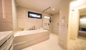 Sale Property Cologny