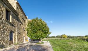 Sale Property Cucuron