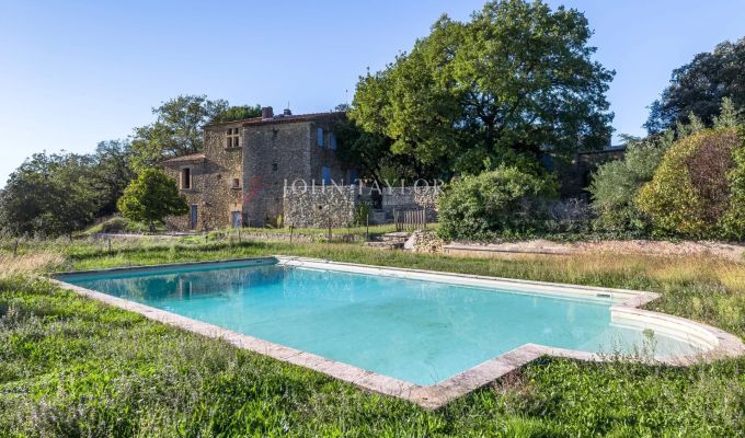 Sale Property Cucuron