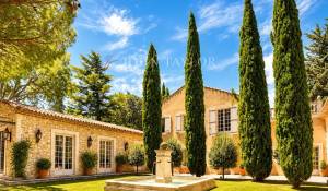 Sale Property Eygalières