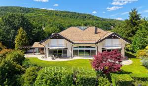 Sale Property Givrins
