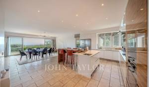 Sale Property Givrins