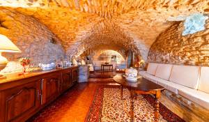 Sale Property Gordes