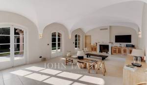 Sale Property Grimaud